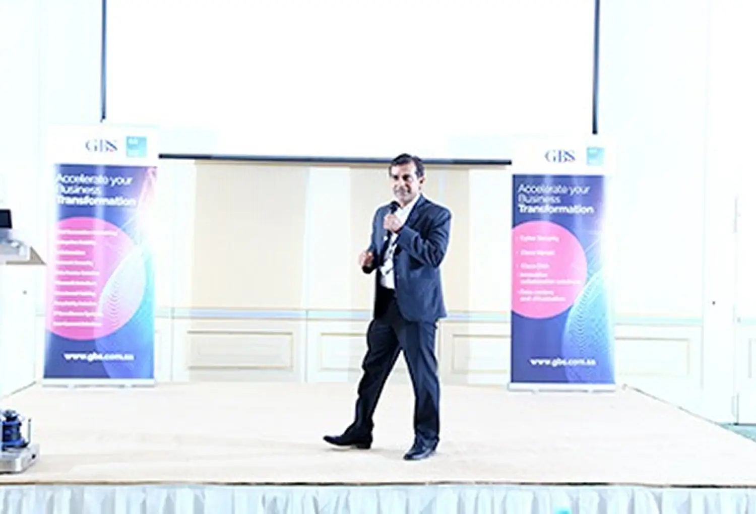 Mr Mohammed Shakeel welcomes guests
